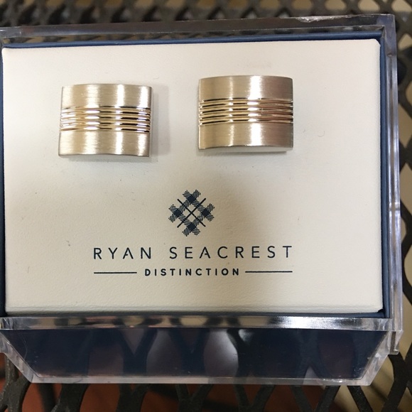 Ryan Seacrest Distinction Other - Ryan Seacrest Cuff links